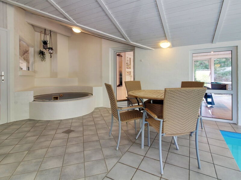 Sirka - 200M from the Sea