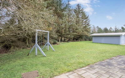 Gunvor - 1Km from the Sea