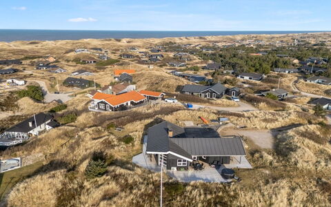 Tahnee - 450M from the Sea: Sommerhus, Skur, Hytte, Stuehus, Prærie, Hytte, Lade, Bjælkehytte, Garden Bygninger