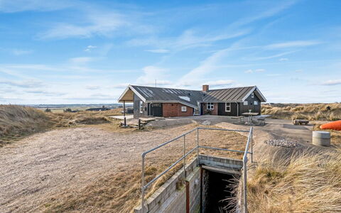 Tahnee - 450M from the Sea: Sommerhus, Skur, Hytte, Stuehus, Prærie, Hytte, Lade, Bjælkehytte, Garden Bygninger