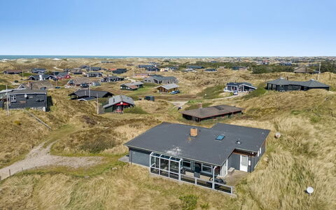 Emelin - 475M from the Sea: Tag, Hus, Hjem, Sommerhus, Dør, Sidespor, Dæk, Veranda, Planke, Hårdttræ