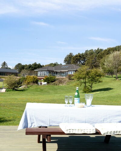 Sahid - 20M from the Sea