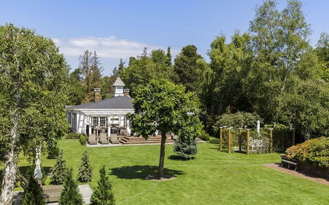 Titia - 1.2Km to the Fjord: Svømmepøl, Bjergkæde, Eco Hotel, Udvej, Estate, Dal, Villa, Landscaping, Ferieby, Backyard
