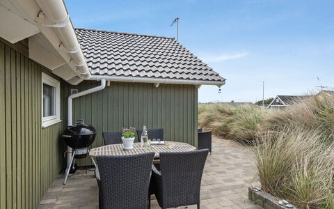 Finnja - 400M from the Sea: Hus, Tag, Hjem, Sommerhus, Skur, Garden Bygninger, Sidespor, Gård, Bjælkehytte, Hytte