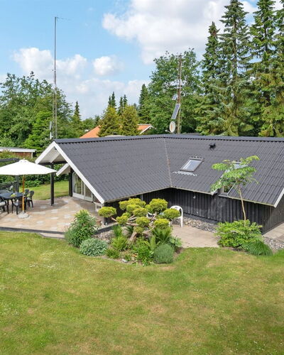 Nadezda - 450M from the Sea