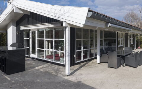 Cedomir - 625M from the Sea: Plantesamfund, Sollys, Urteagtig Plante, Have, Plantation, Landbrug, Farm
