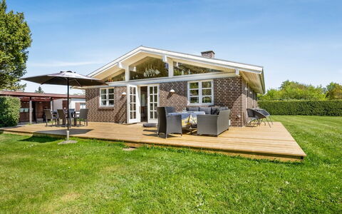Melle - 350M from the Sea: Plantesamfund, Sollys, Urteagtig Plante, Have, Plantation, Landbrug, Farm