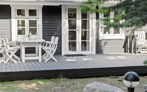 Arild - 10M from the Sea: Hus, Hjem, Tag, Sommerhus, Land Lot, Estate, Stuehus, Landsby, Farm