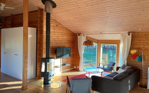 Karanfilka - 900M from the Sea: Tag, Hus, Hjem, Sommerhus, Dør, Sidespor, Dæk, Veranda, Planke, Hårdttræ
