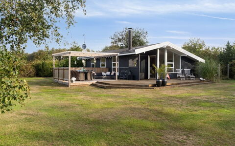 Ilse - 300M from the Sea: Hus, Hjem, Tag, Sommerhus, Land Lot, Estate, Stuehus, Landsby, Farm