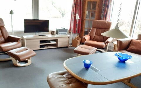 Virve - 300M from the Sea: Tag, Hus, Hjem, Sommerhus, Dør, Sidespor, Dæk, Veranda, Planke, Hårdttræ