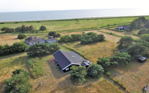 Aksel - 150M from the Sea: Tag, Hus, Hjem, Landskab, Boligområde, Sommerhus, Land Lot, Landdistrikt, Almindeligt, Menneskelig Bosættelse
