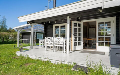 Lamberthus - 600M from the Sea: Tag, Hus, Hjem, Sommerhus, Sidespor, Estate, Indkørsel, Garden Bygninger, Gård, Skur