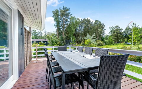 Asmine - 670M from the Sea: Tag, Hus, Hjem, Sommerhus, Sidespor, Estate, Indkørsel, Garden Bygninger, Gård, Skur
