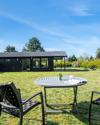 Lars - 250M from the Sea
