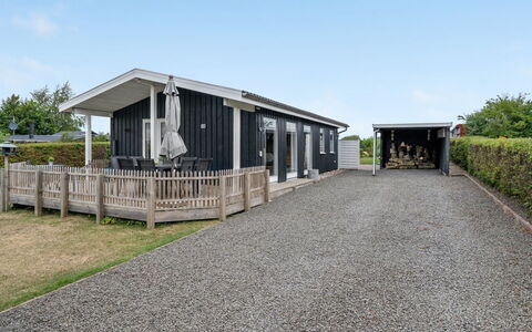 Asya - 600M from the Sea: Blå, Busk, Sommerhus, Bunddække, Have, Estate, Skygge, Landscaping, Stuehus, Eco Hotel