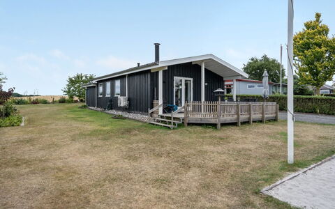 Asya - 600M from the Sea: Blå, Busk, Sommerhus, Bunddække, Have, Estate, Skygge, Landscaping, Stuehus, Eco Hotel