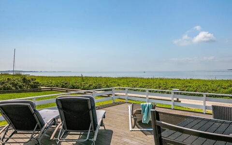 Arnwith - 20M from the Sea: Coastal Og Oceaniske Landskabsformer, Hav, Kyst, Ocean, Kyst, Udendørs Møbler, Walkway, Stol, Hegn, Boardwalk