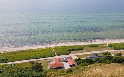 Arnwith - 20M from the Sea