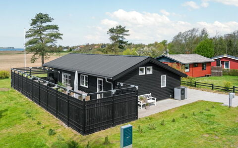 Antti - 350M from the Sea: Plantesamfund, Sollys, Urteagtig Plante, Have, Plantation, Landbrug, Farm