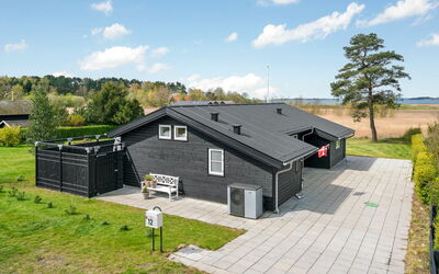 Antti - 350M from the Sea