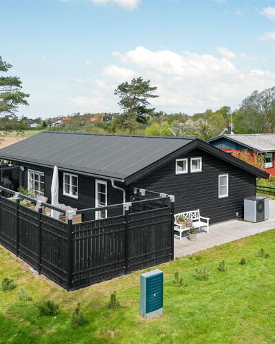 Antti - 350M from the Sea