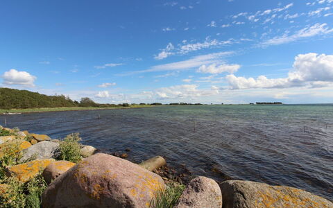 Wrage - 500M from the Sea: Blå, Himmel, Vand, Vandressourcer, Rots, Sky, Horisont, Naturlige Landskab, Coastal Og Oceaniske Landskabsformer, Kyst