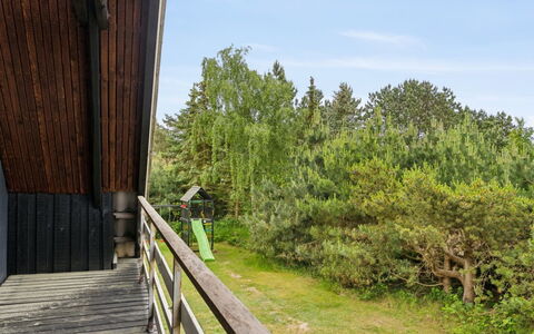 Wiger - 150M from the Sea: Tag, Hus, Hjem, Sommerhus, Dør, Sidespor, Dæk, Veranda, Planke, Hårdttræ