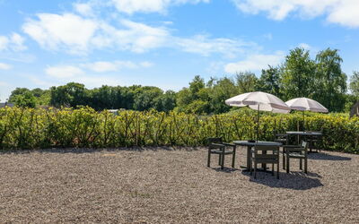 Frothi - 550M from the Sea