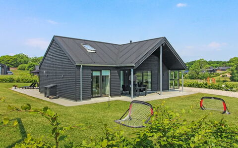Thorfin - 200M from the Sea: Plantesamfund, Sollys, Urteagtig Plante, Have, Plantation, Landbrug, Farm