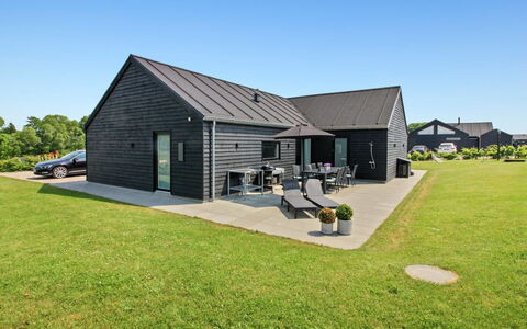 Thorfin - 200M from the Sea: Plantesamfund, Sollys, Urteagtig Plante, Have, Plantation, Landbrug, Farm