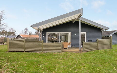 Flete - 200M from the Sea: Plantesamfund, Sollys, Urteagtig Plante, Have, Plantation, Landbrug, Farm
