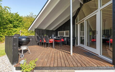 Gram - 450M from the Sea: Plantesamfund, Sollys, Urteagtig Plante, Have, Plantation, Landbrug, Farm
