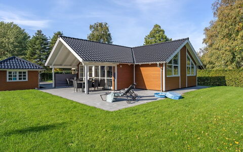 Hellena - 90M from the Sea: Arkitektur, Tag, Hjem, Kompositmateriale, Dagslys, Sidespor, Indkørsel