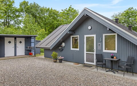 Asulf - 31Km from the Sea: Hus, Hjem, Tag, Sommerhus, Busk, Sidespor, Dør, Have, Stuehus