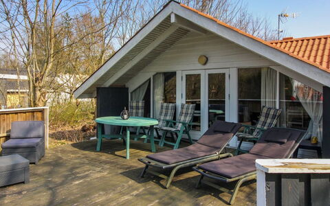 Carlotta - 12Km from the Sea: Tag, Hus, Land Lot, Hjem, Sommerhus, Estate, Garden Bygninger, Skygge, Bjælkehytte, Landscaping