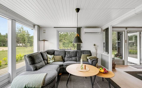Embla - 500M to the Fjord: Plantesamfund, Sollys, Urteagtig Plante, Have, Plantation, Landbrug, Farm