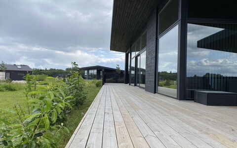 Anelle - 500M from the Sea: Sommerhus, Hjem, Hus, Tag, Veranda, Estate, Sidespor, Garden Bygninger, Stuehus, Gård
