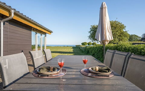 Orsa - 80M from the Sea: Plantesamfund, Sollys, Urteagtig Plante, Have, Plantation, Landbrug, Farm