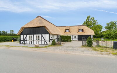 Thessa - 900M from the Sea