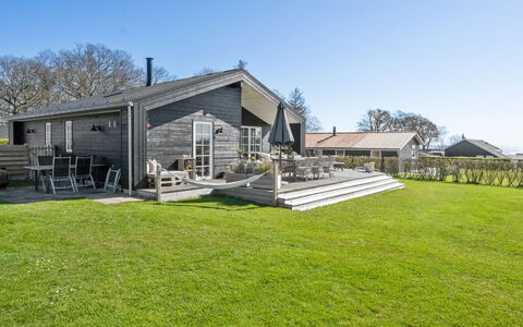 Ovine - 300M from the Sea: Hus, Hjem, Tag, Sommerhus, Land Lot, Estate, Stuehus, Landsby, Farm