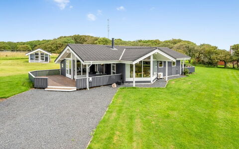 Lucio - 350M to the Fjord: Hus, Tag, Hjem, Sommerhus, Skur, Garden Bygninger, Sidespor, Gård, Bjælkehytte, Hytte