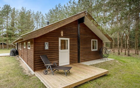 Aman - 700M to the Fjord: Træ, Tag, Hjem, Hus, Arkitektur, Sidespor, Land Lot, Sommerhus, Skur, Garden Bygninger