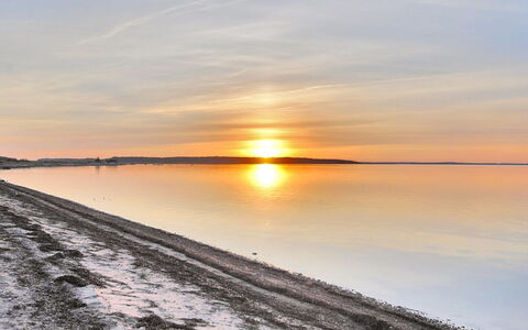 Ioar - 200M to the Fjord: Himmel, Horisont, Vand, Sol, Krop Af Vand, Solnedgang, Afterglow, Natur, Skumring, Solopgang