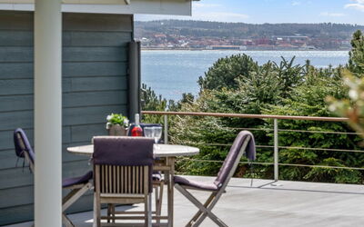 Kuno - 300M from the Sea