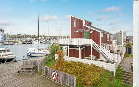 Tyyne - 5M from the Sea: Tækning, Sommerhus, Hus, Tag, Hjem, Stuehus, Hytte, Estate, Landsby