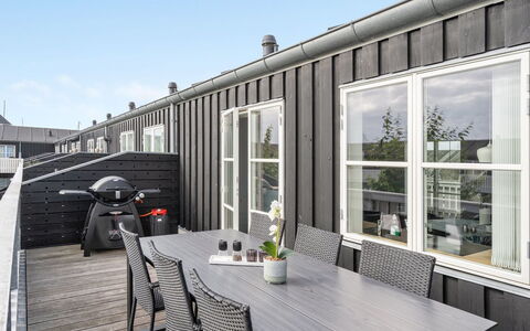 Venild - 5M from the Sea: Tag, Hus, Hjem, Sommerhus, Sidespor, Estate, Indkørsel, Garden Bygninger, Gård, Skur