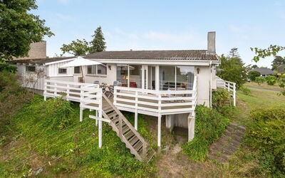 Frauke - 1Km from the Sea