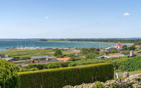 Anniina - 200M from the Sea: Krop Af Vand, Grøn, Horisont, Coastal Og Oceaniske Landskabsformer, Hav, Kyst, Ocean, Kyst, Lyd, Landscaping