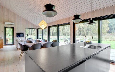 Rufina - 850M from the Sea: Køkken, Countertop, Køkken Apparat, Gulvbelægning, Cabinetry, Indretning, Større Bandage, Etage, Hjem, Møbel